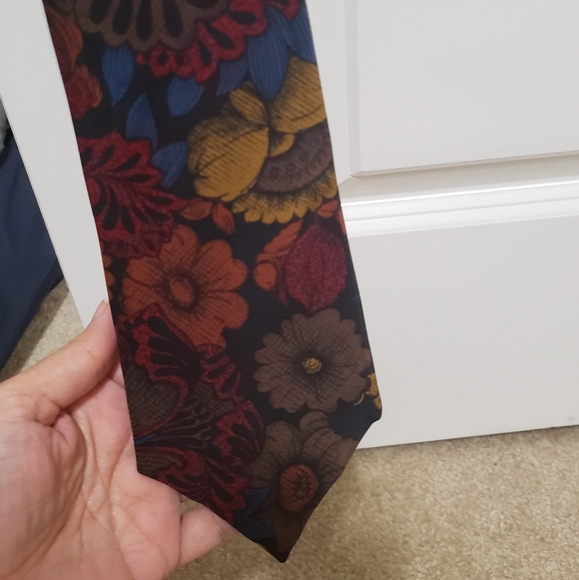 Ysl tie floral print 100% silk - Picture 5 of 6